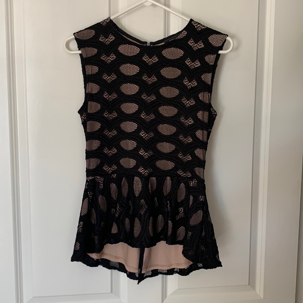 BCBG MaxAxazria lace top size S